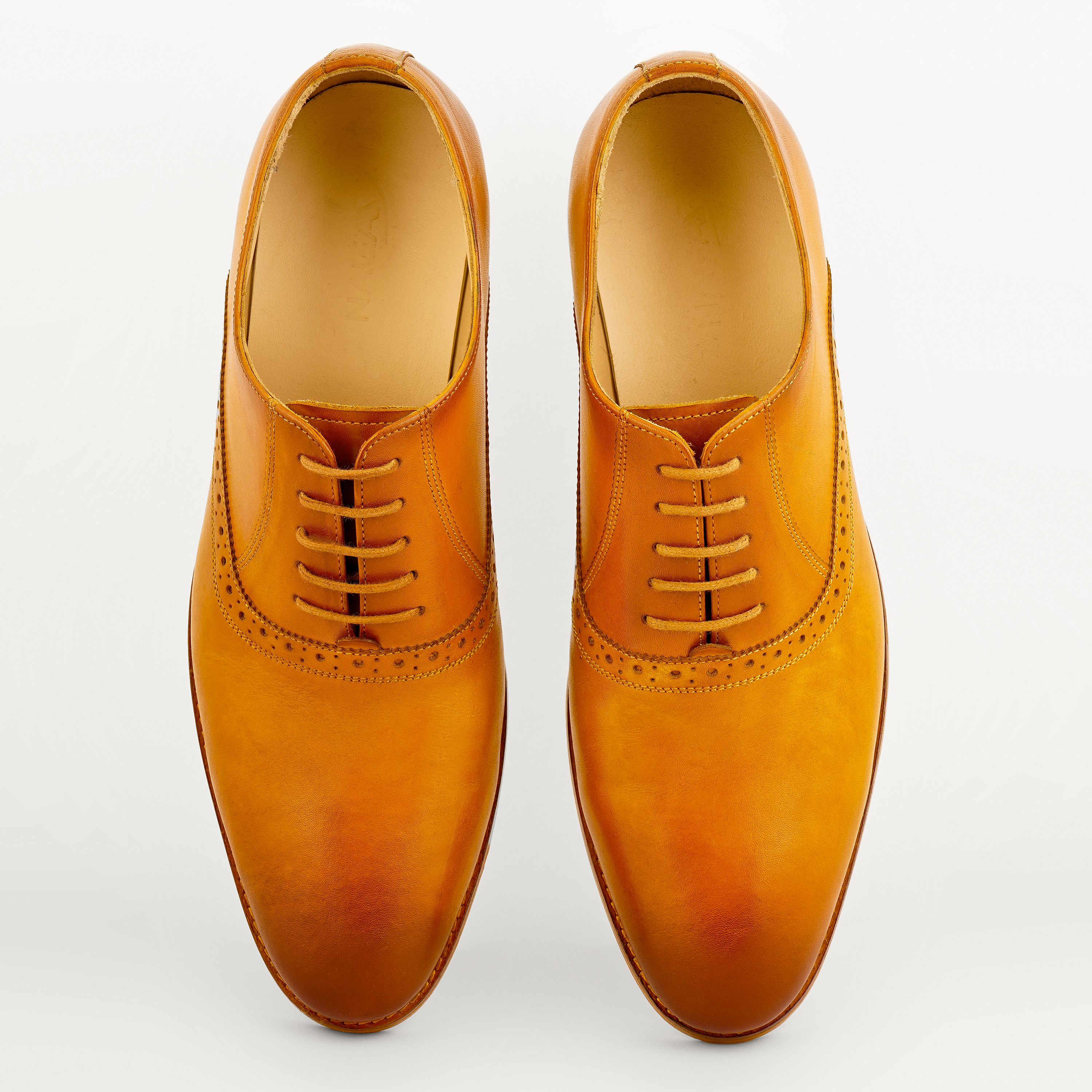 COGNAC CREST CLASSIC OXFORD SHOES