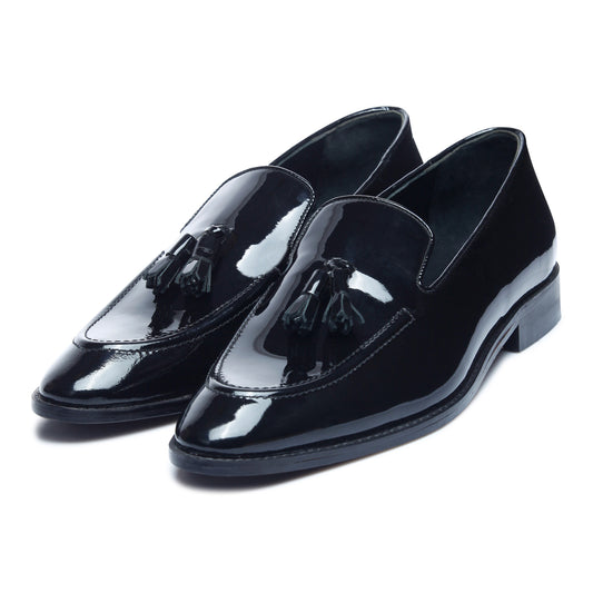 GLOSSY PATENT MEN'S LOAFER WITH TASSELS
