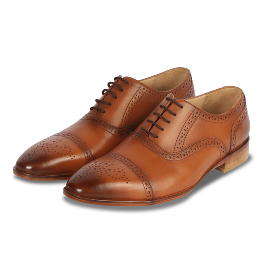 CROWNED BROGUE OXFORD SHOE (TAN)