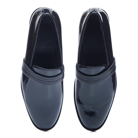 MODERN CLASSIC PATENT SLIPONS