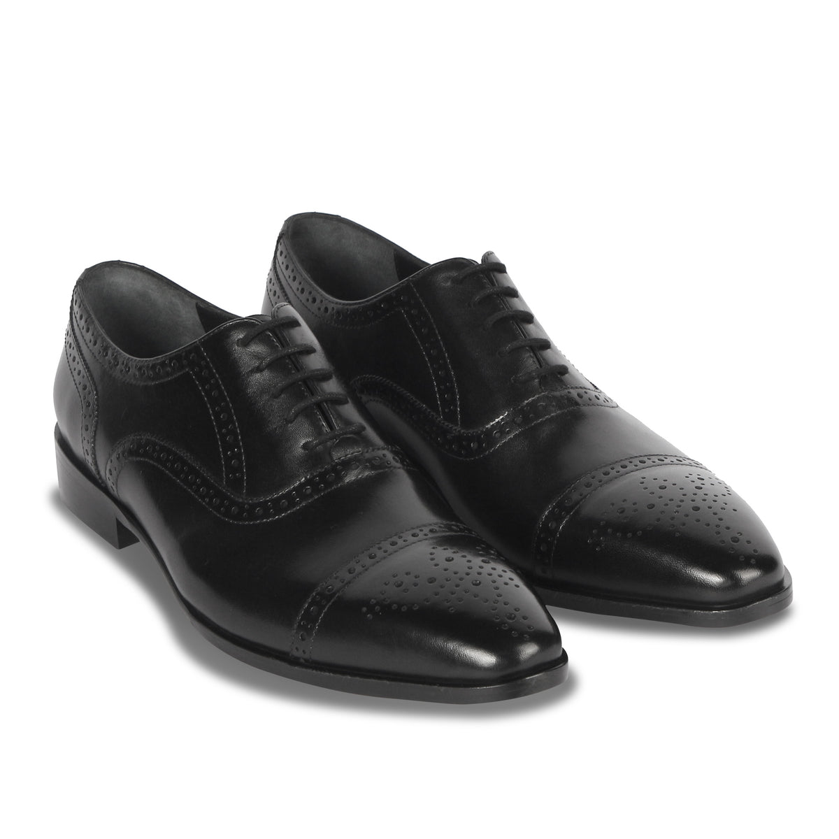 CROWNED BROGUE OXFORD SHOE (BLACK)