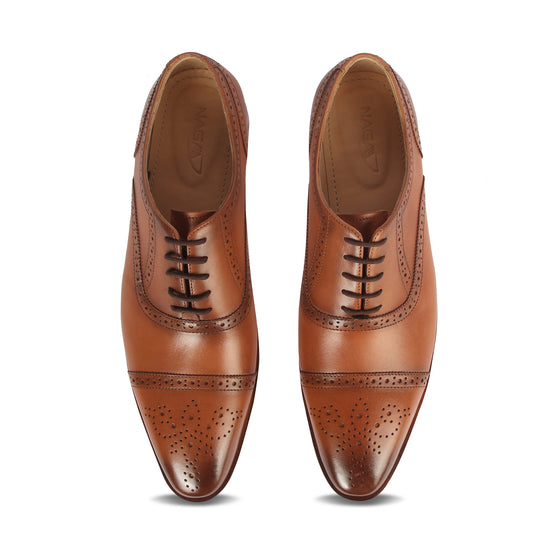 CROWNED BROGUE OXFORD SHOE (TAN)