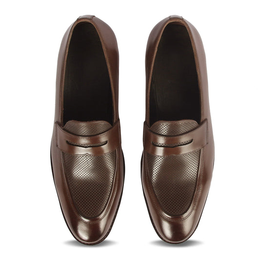 VANGUARD SLIPONS WITH SADDLE STRIP
